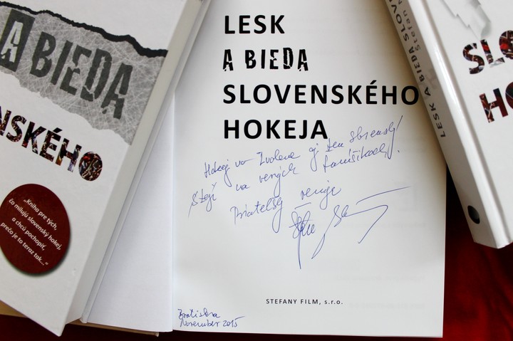 Hokejová publikácia poputuje do Šiah